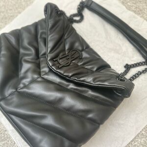 Steve Madden Black Quilted Shoulder Bag